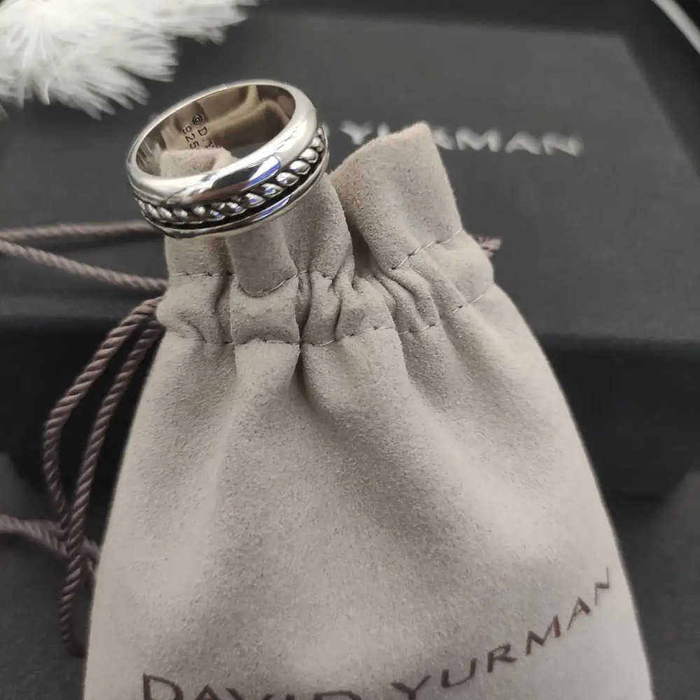 David Yurman Plain Button Ring - Picture 2 of 8